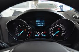 2013款福特翼虎2.0L GTDi四驱运动型