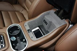 2015款保时捷Cayenne Turbo 4.8T