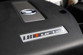 2015款传祺GA6 1.8T自动尊贵版试驾实拍组图