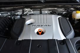 2015款哈弗H9 2.0T标准型