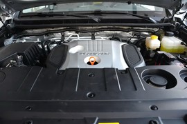 2015款哈弗H9 2.0T标准型
