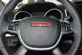2015款哈弗H9 2.0T标准型