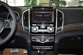 2015款哈弗H9 2.0T标准型