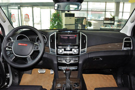 2015款哈弗H9 2.0T标准型