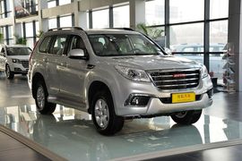 2015款哈弗H9 2.0T标准型