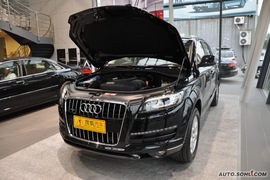奥迪Q7 3.6FSI Quattro