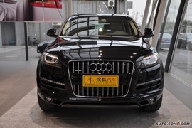 奥迪Q7 3.6FSI Quattro