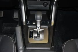 2014款斯巴鲁森林人2.5i自动精英版