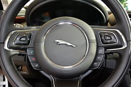 2015款捷豹XJL 3.0SC两驱尊享商务版