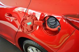 2014款马自达3 昂克赛拉两厢1.5L手自一体豪华型