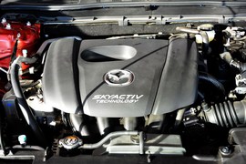 2014款马自达3 昂克赛拉两厢1.5L手自一体豪华型