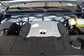 2015款哈弗H9 2.0T豪华型