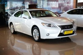 2014款雷克萨斯300h精英版