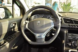 2015款标致3008 1.6THP自动至尚版