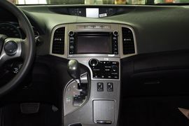 2013款丰田威飒2.7L两驱豪华版