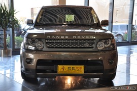 路虎揽胜运动版5.0L V8 机械增压