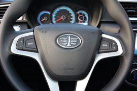 2015款骏派D60 1.5L手动豪华型