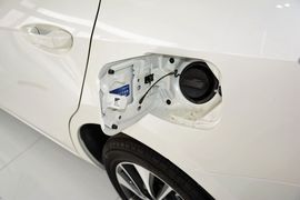 2014款丰田雷凌1.8GS CVT精英版
