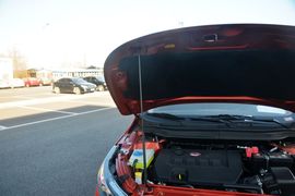 2015款骏派D60 1.8L自动豪华型