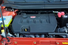 2015款骏派D60 1.8L自动豪华型