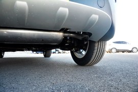 2015款骏派D60 1.8L自动豪华型