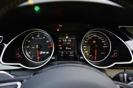 2014款奥迪RS5 Coupe特别版