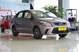 2015款绅宝D20三厢 1.5L手动乐天版