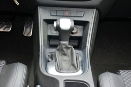 2015款MG GT 1.5T自动豪华版