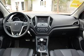 2015款MG GT 1.5T自动豪华版