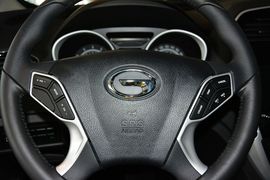 2015款传祺GS5速博 1.8T 自动两驱精英版