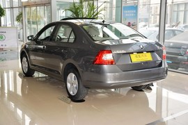 2015款斯柯达昕锐1.6L自动优选型