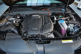 2015款奥迪A4L 35TFSI自动舒适型