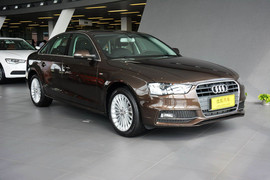 2015款奥迪A4L 35TFSI自动舒适型