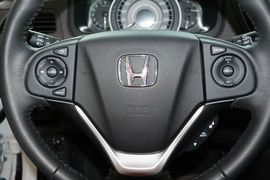 2013款本田CR-V 2.4L两驱豪华版