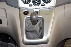 2014款日产NV200 1.6L 手动尊享型 国IV