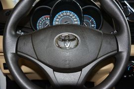 2014款丰田威驰1.3L自动型尚版