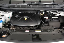 2013款起亚新佳乐2.0L 7座自动舒适版 京V