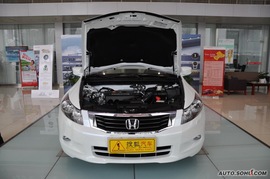 2010款本田雅阁2.4EX百万纪念版