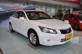 2010款本田雅阁2.4EX百万纪念版