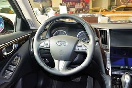 2015款英菲尼迪Q50L 2.0T悦享版