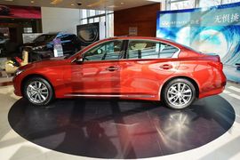 2015款英菲尼迪Q50L 2.0T悦享版
