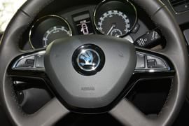 2014款斯柯达野帝1.4TSI双离合魅影版