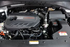 2015款起亚索兰托L 2.0T GDI 4WD尊贵版5座