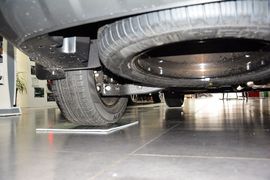 2015款起亚索兰托L 2.0T GDI 4WD尊贵版5座