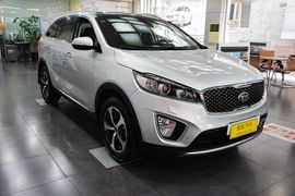 2015款起亚索兰托L 2.0T GDI 4WD尊贵版 5座