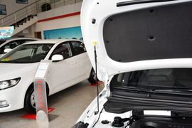 2014款起亚K4 1.8L自动GLS