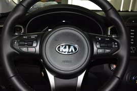 2015款起亚索兰托L 2.0T GDI四驱精英版7座