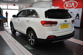 2015款起亚索兰托L 2.0T GDI四驱精英版7座