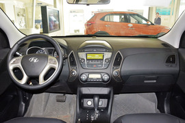 2015款现代ix35 2.0L自动两驱智能型 国V