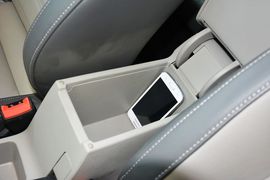 2013款大众朗行1.4T手动豪华型